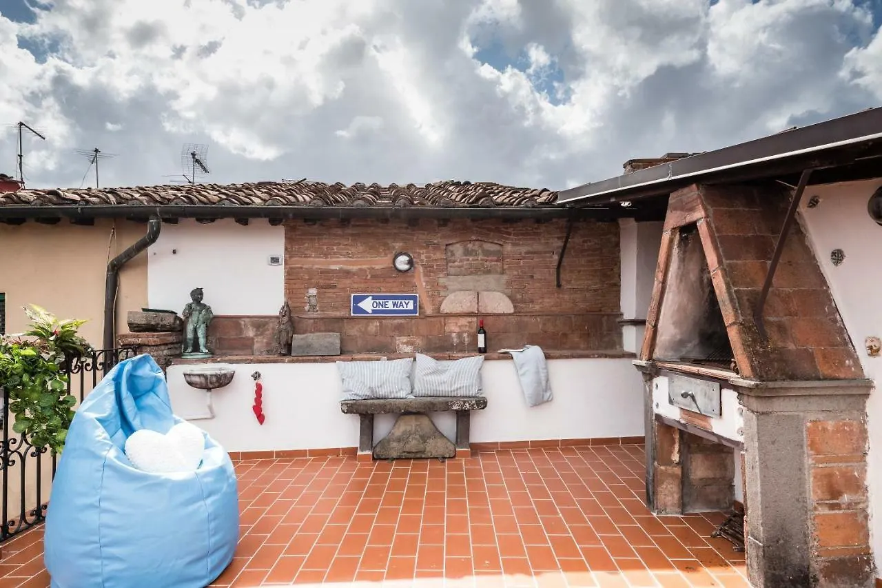 Rise And Smile Charming Penthouse Apartment Lucca 0*,  Italy