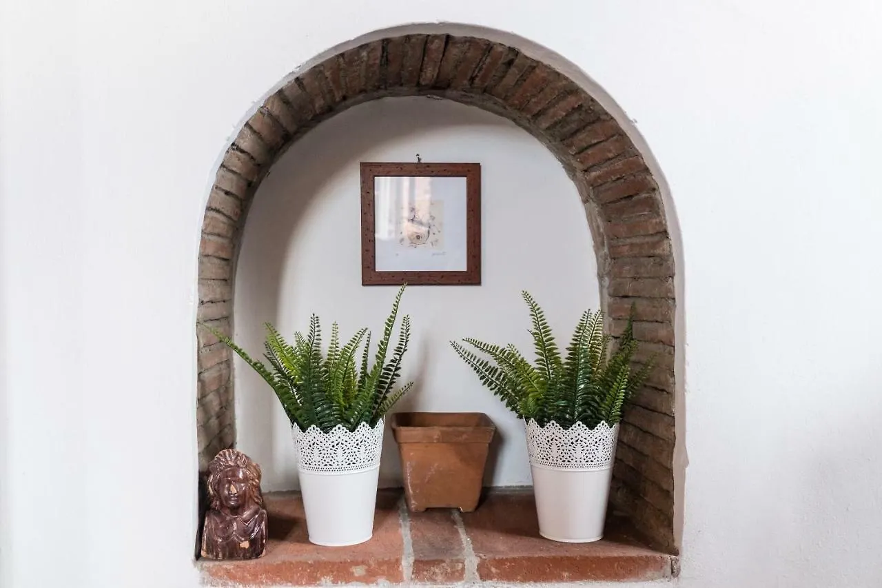 Rise And Smile Charming Penthouse Apartment Lucca 0*,
